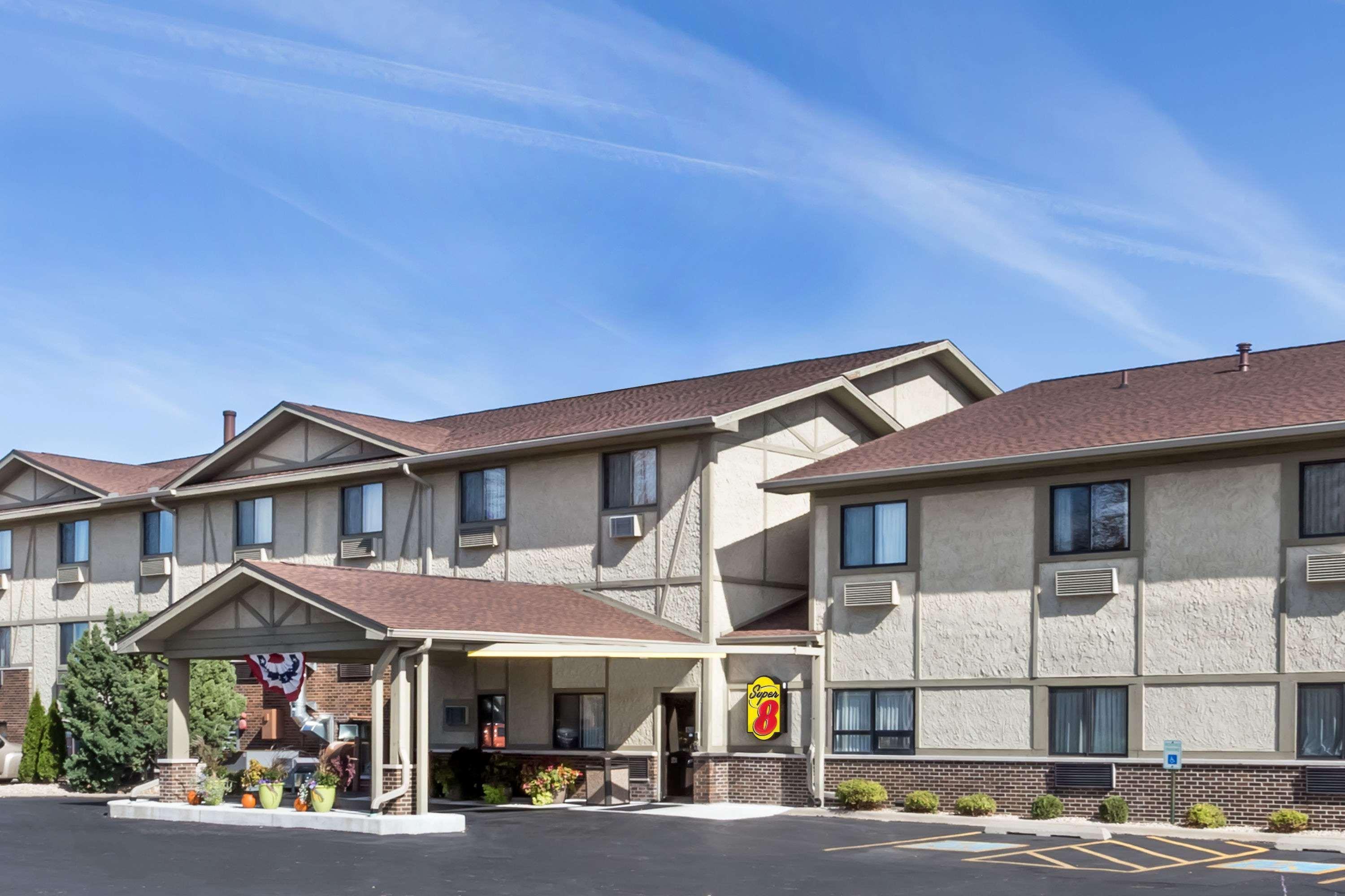 Hotel Super 8 By Wyndham Ottawa Starved Rock Exterior foto
