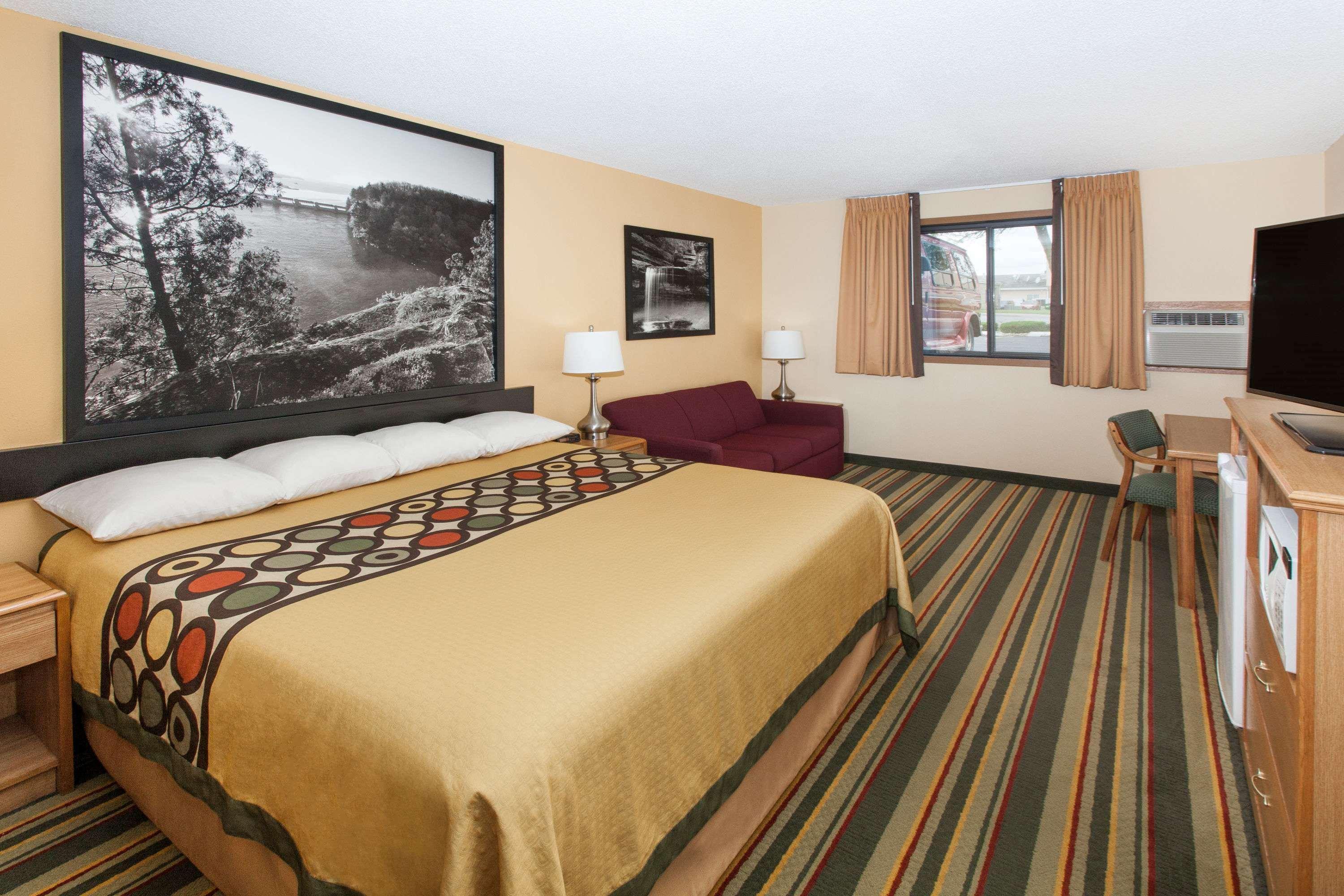 Hotel Super 8 By Wyndham Ottawa Starved Rock Exterior foto