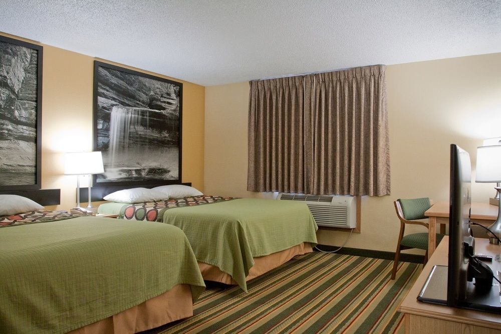 Hotel Super 8 By Wyndham Ottawa Starved Rock Exterior foto